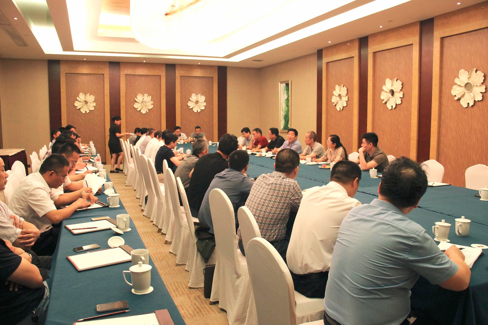 1469423096642518h44a.jpg 總裁項目總會場.jpg